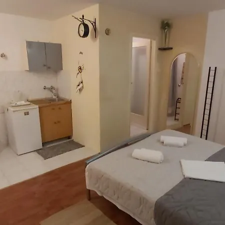 Down Town Apartment